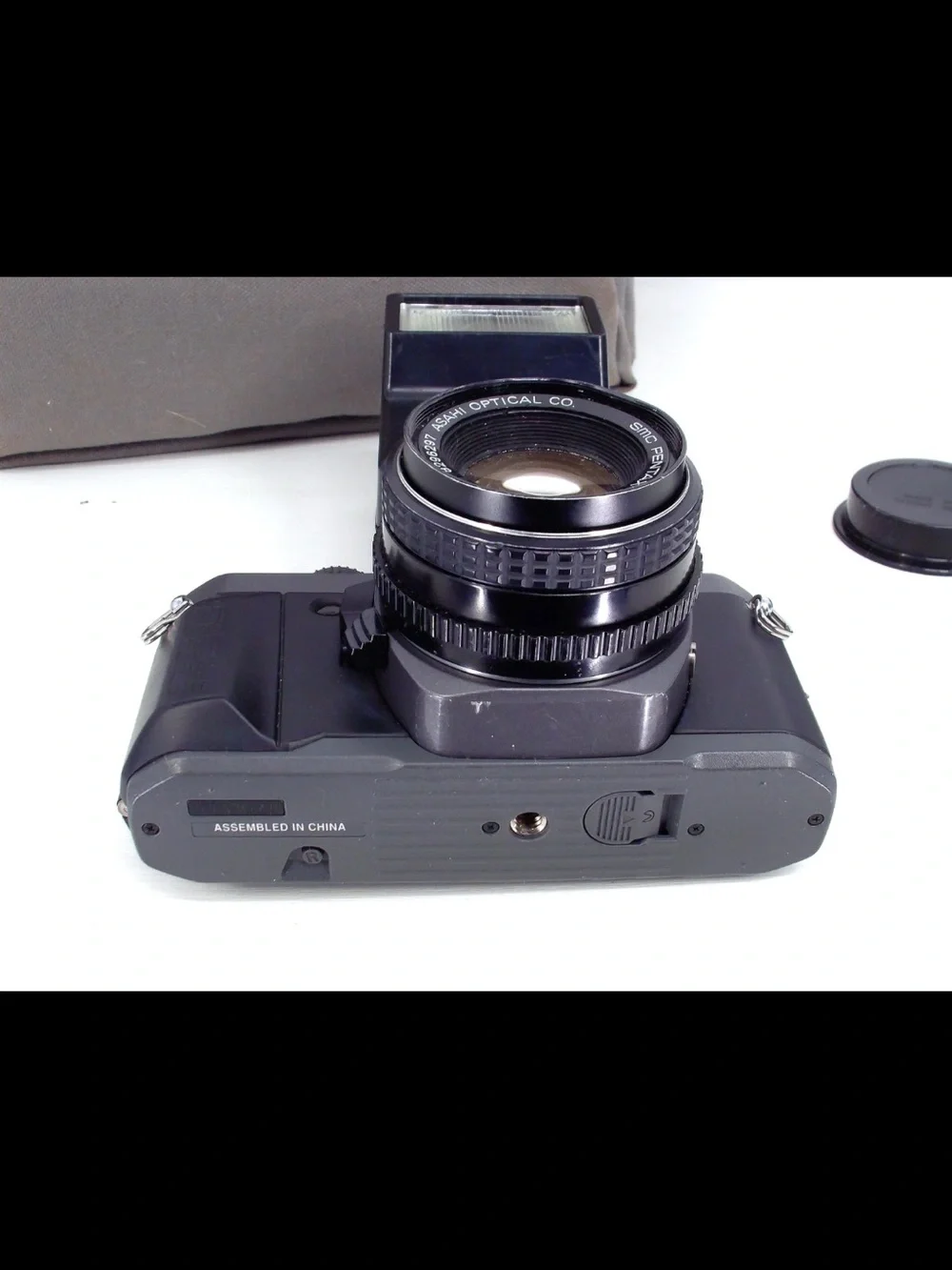 Pentax P30T 1980s Camera with an SMC Pentax-A 50mm+Flash+2lens+Case WORKING